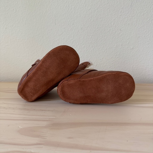 Coach Urban Hiker Baby Booties/Shoes - Picture 4 of 6